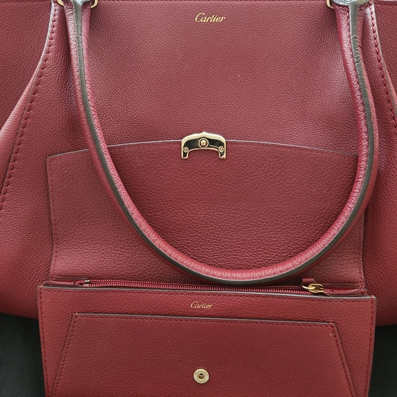 Handbag and shoes - Picture 1 of 7